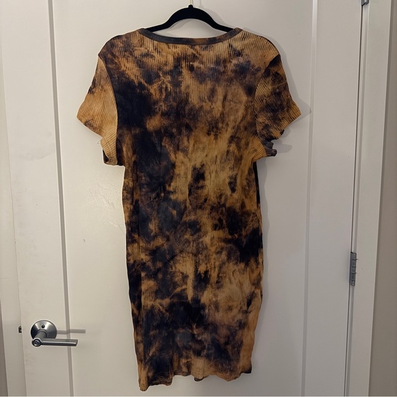 SHEIN Curve Ribbed Tie-Dye Bodycon Dress – Size 4XL - Picture 2 of 3